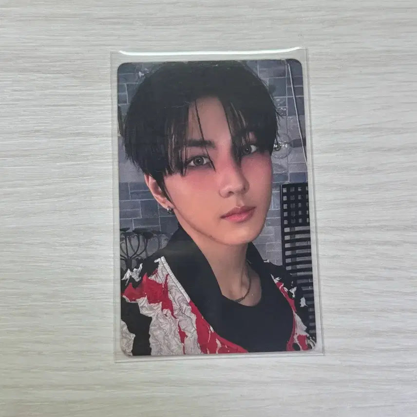 [BUNJANG] ENHYPEN Jungwon Iswe BHIT Back Photocard POB Goods / 엔하이픈 정원 이즈위 브힛백 포카 판매 럭드 특전 양도 미공포 굿즈 엑소