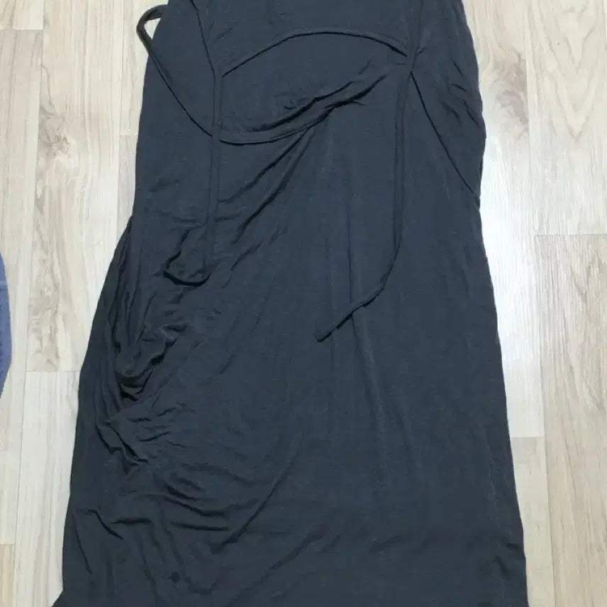 [SOLD OUT] 플레어업 드레이프 롱스커크