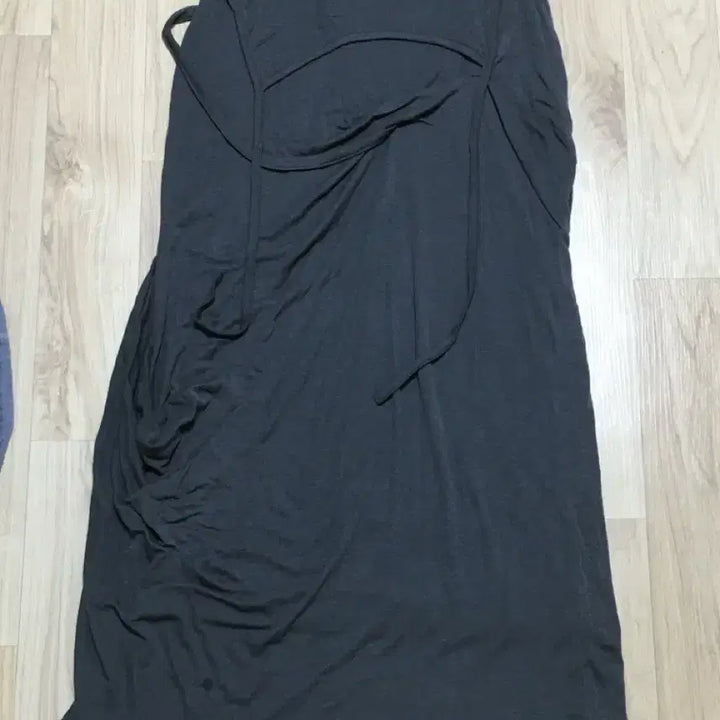 [SOLD OUT] 플레어업 드레이프 롱스커크