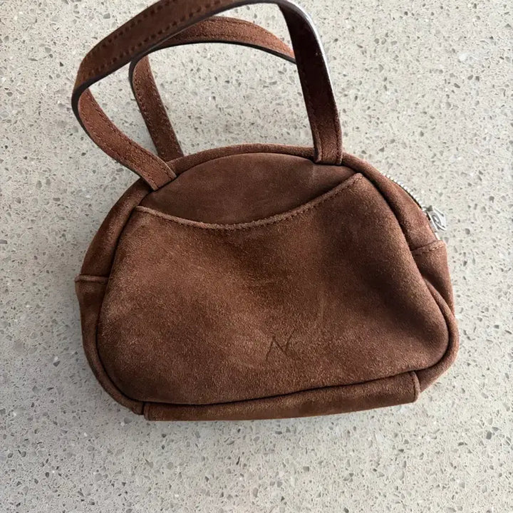 [BUNJANG] Hanneu Half Mini Tote Bag Suede / 한느 하프 미니 토트백 스웨이드