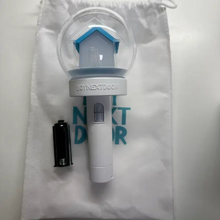 [BUNJANG] BOYNEXTDOOR Official Wondersick Light Stick / 보넥도 응원봉 원더스틱 미사용 양도