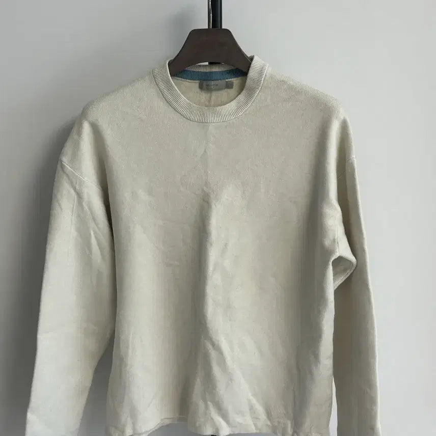 [BUNJANG] PROJECT M Ivory Basic Sweatshirt / 프로젝트엠 PROJECT M 아이보리 맨투맨