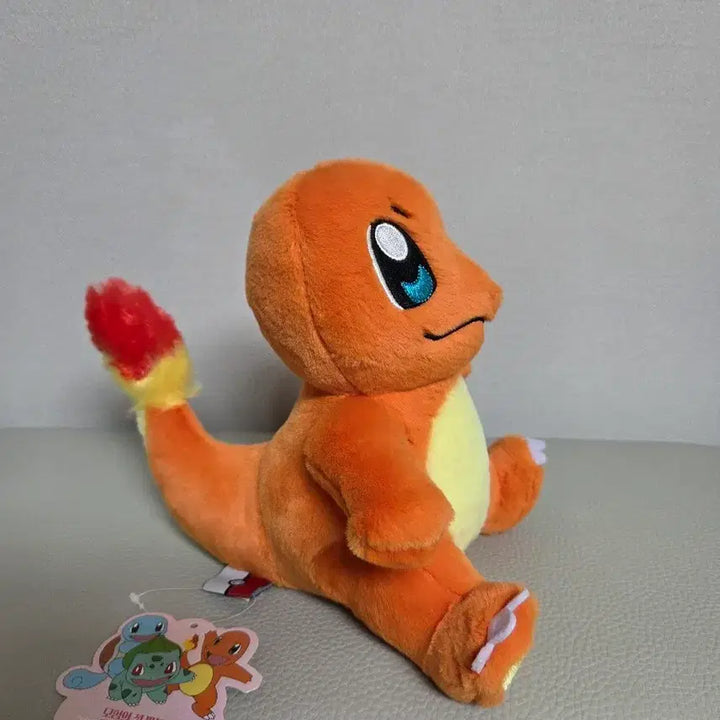 [BUNJANG] Pokemon Charmander Plush Toy 20cm / 포켓몬스터 파이리 인형 정품 새상품