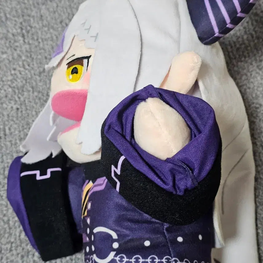 [SOLD OUT] 홀로라이브 라플라스 다크니스 2023 생일기념 손인형