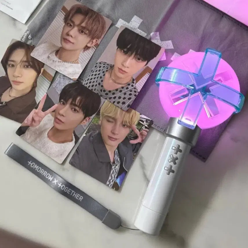 [BUNJANG] TXT Official Lightstick Ver. 2 + Photocard / 투바투 응원봉 ver 2 + 포카