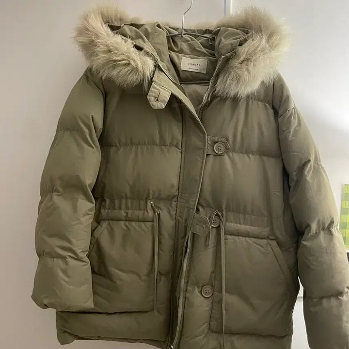[BUNJANG] Khaki Fur Hooded Padded Jacket / 카키 퍼후드 패딩