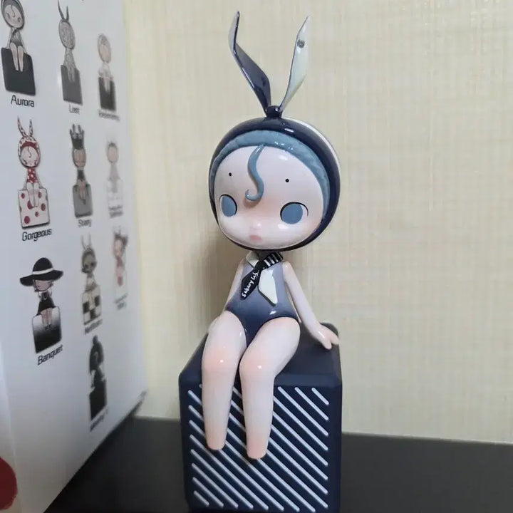 [BUNJANG] Susu Aurora Edition Figure / 수수 피규어