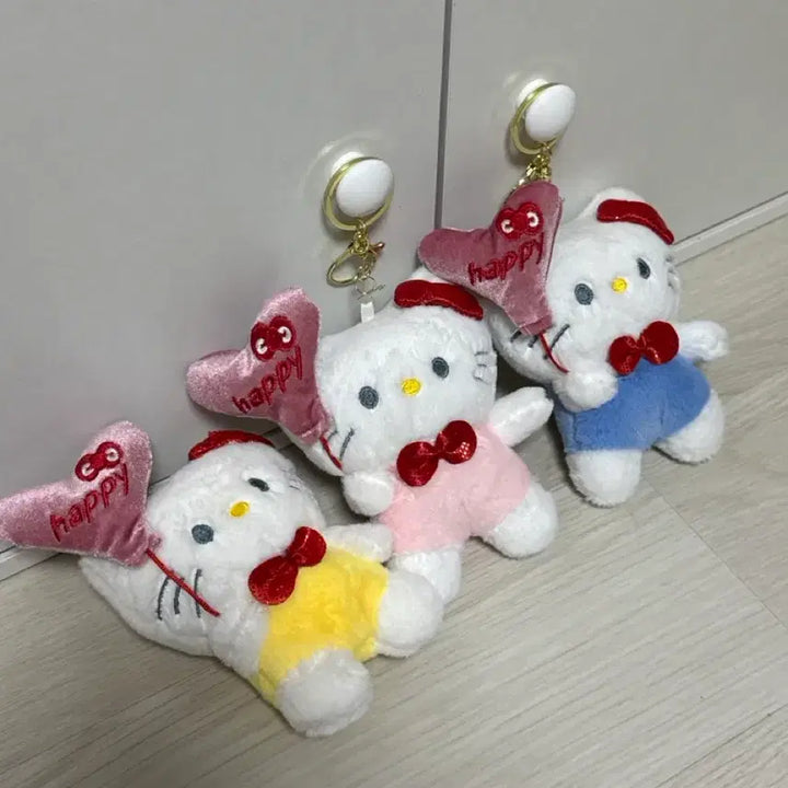 [BUNJANG] Kitty Doll Keychain Bundle Set / 키티 인형 키링 (핑크/옐로우/블루) 3개 일괄 새상품