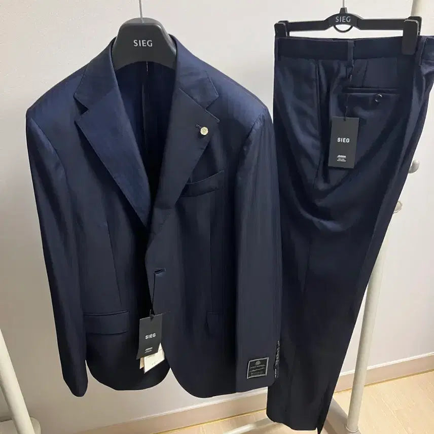 [BUNJANG] SIEG KITON Carlo Barbera Wool Suit Set / SIEG 지이크 정장세트 (키톤 카를로 바벨라 원단 수트)