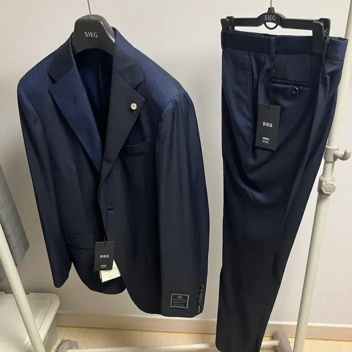 [BUNJANG] SIEG KITON Carlo Barbera Wool Suit Set / SIEG 지이크 정장세트 (키톤 카를로 바벨라 원단 수트)