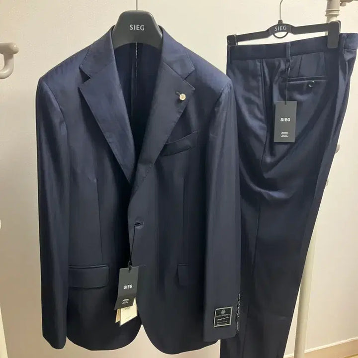 [BUNJANG] SIEG KITON Carlo Barbera Wool Suit Set / SIEG 지이크 정장세트 (키톤 카를로 바벨라 원단 수트)