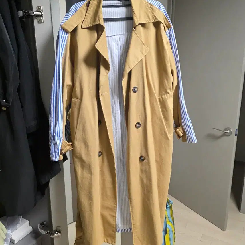 [SOLD OUT] 배색 트렌치 코트 브라운 블루