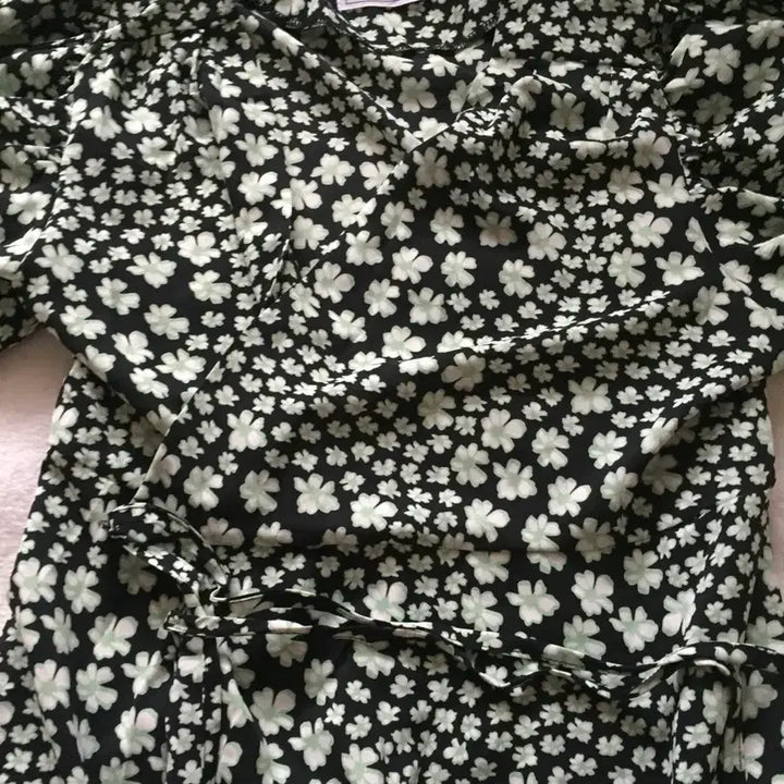 [BUNJANG] Floral Print Wrap Long Dress / 꽃무늬 랩 원피스 롱