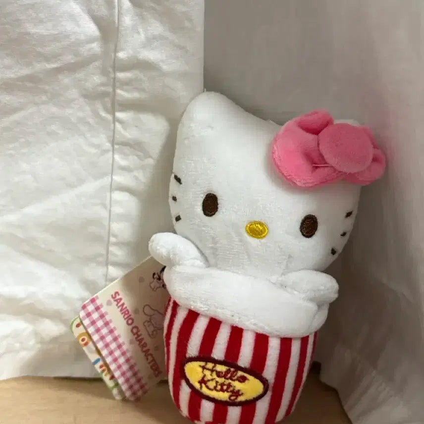 [BUNJANG] Sanrio Hello Kitty Popcorn Doll Keyring / 산리오 헬로키티 팝콘 인형키링