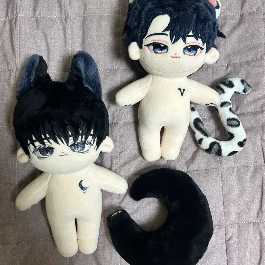 [BUNJANG] Debut or Die 청려 and Gunwoo 20cm Doll Bundle Set / 데못죽 청려 건우 20cm 인형 일괄
