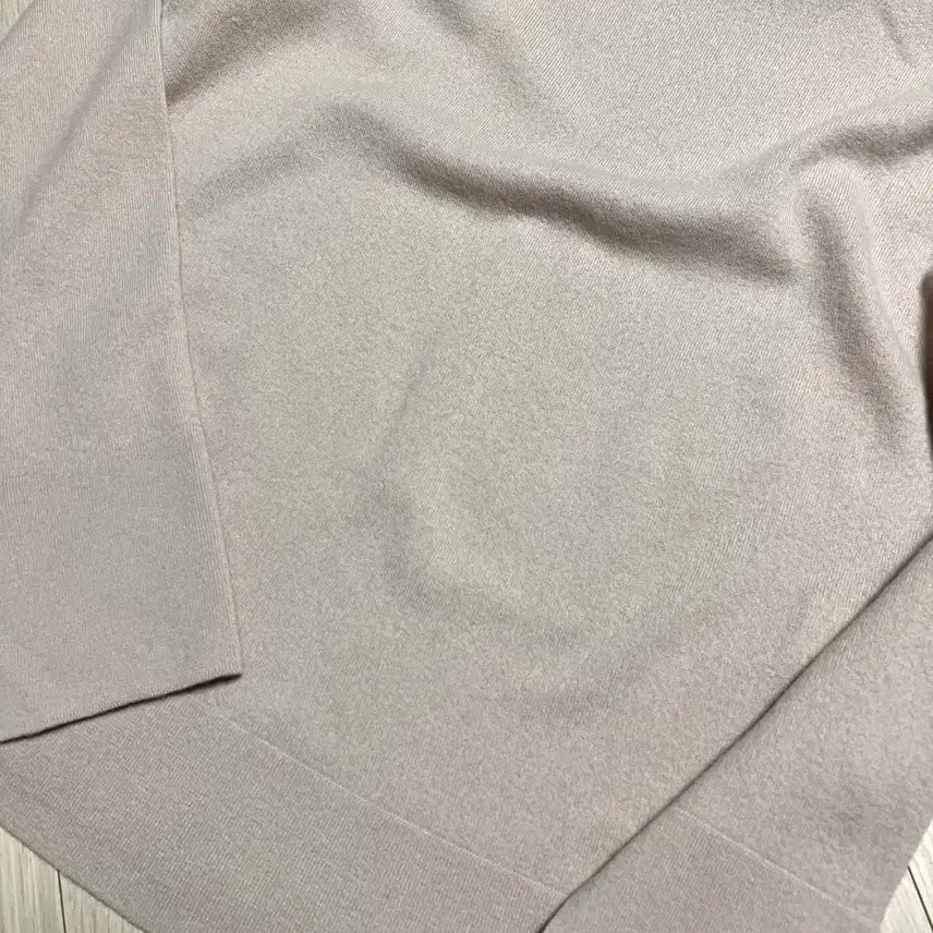 [BUNJANG] LATT by Hansome Wool 100% Slit Sleeve Knit T-shirt Beige / 한섬 래트바이티 LATT 울100% 소매 트임 니트 티셔츠 입술넥 베이지