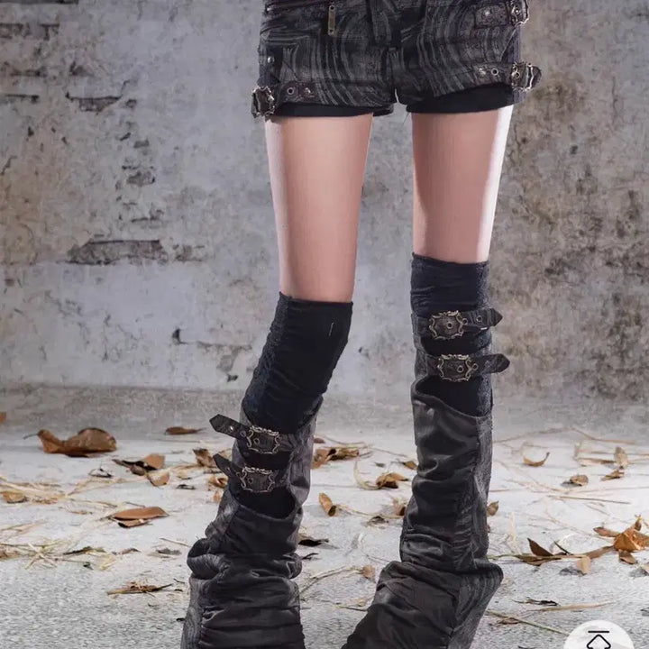 [BUNJANG] ARIADNAw Shorts &amp; Leg Warmers Set / 중국 디자이너 브랜드 ARIADNAw 반바지+레그워머 새상품