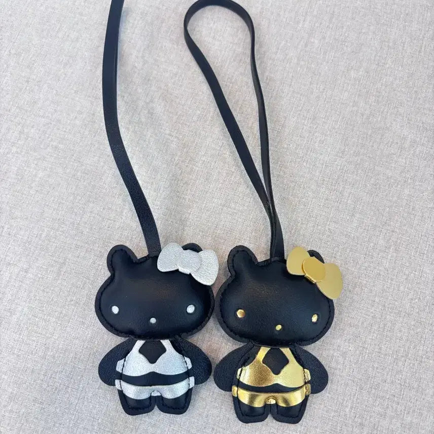 [BUNJANG] Luxury Black Kitty Bag Charm Keyring / 럭셔리 블랙 키티 가방 참 키링 골드 실버 새상품