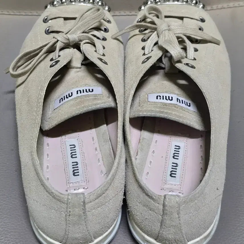 [BUNJANG] Miu Miu Studded Suede Sneakers / 미우미우 스터드 스웨이드 스니커즈