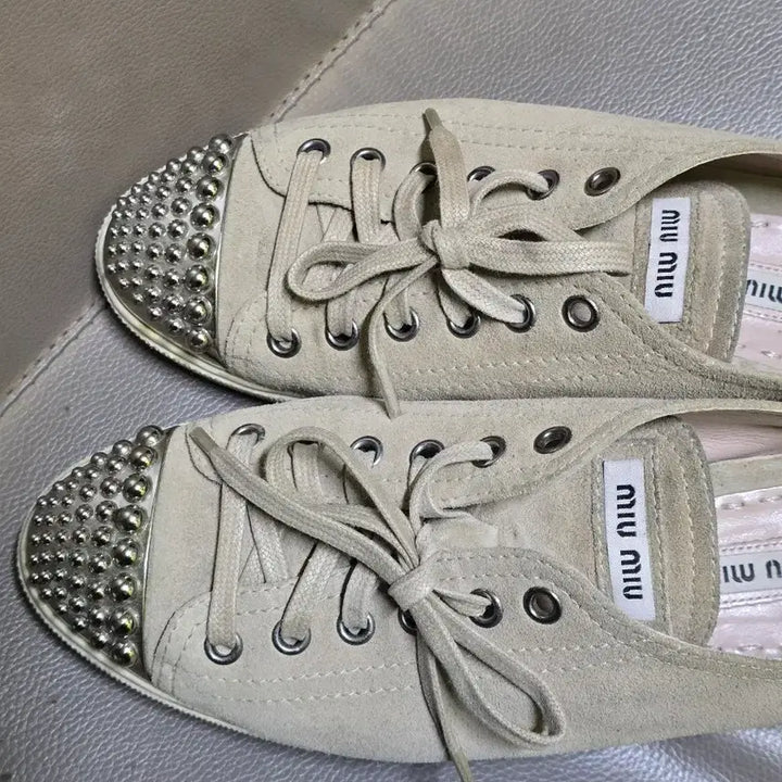 [BUNJANG] Miu Miu Studded Suede Sneakers / 미우미우 스터드 스웨이드 스니커즈