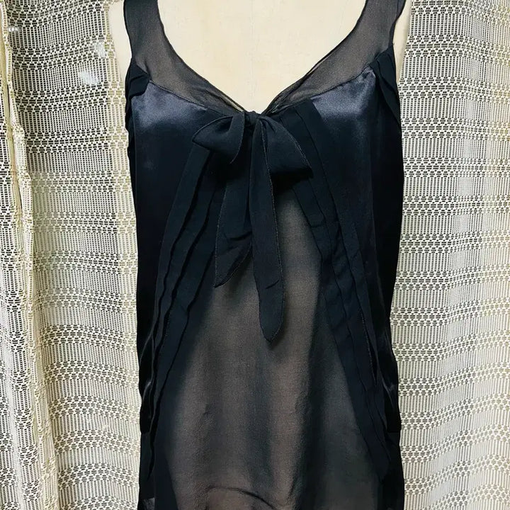 [BUNJANG] Black See-Through Sleeveless Blouse / 블랙 시스룩 나시 블라우스