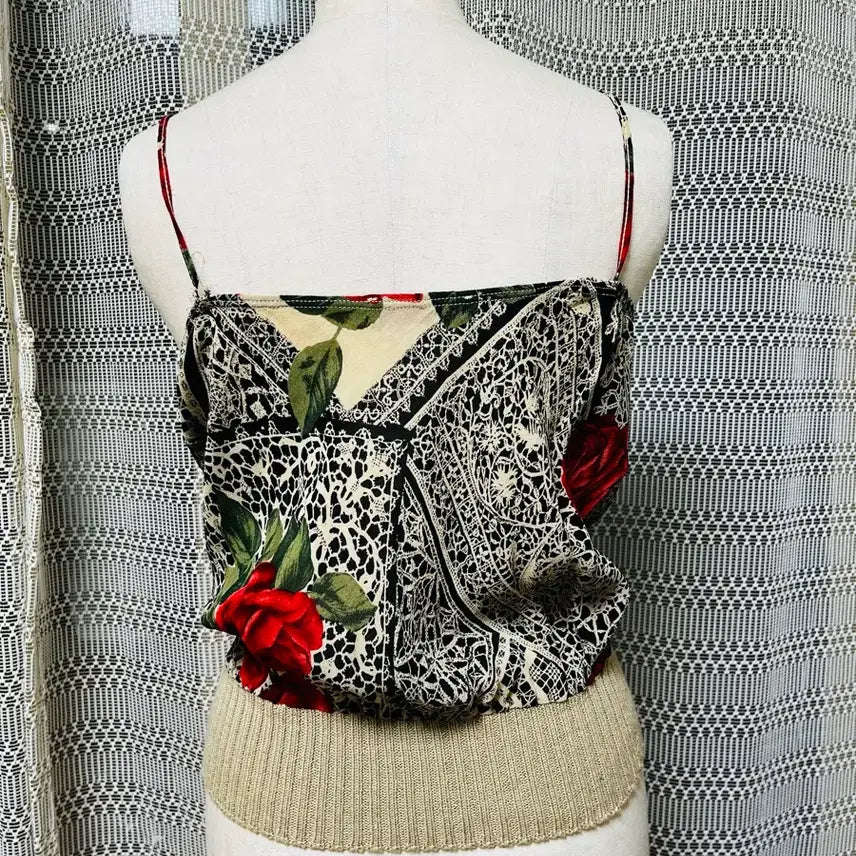 [BUNJANG] Rose Pattern Lace Detail Sleeveless Top / 장미패턴 탑