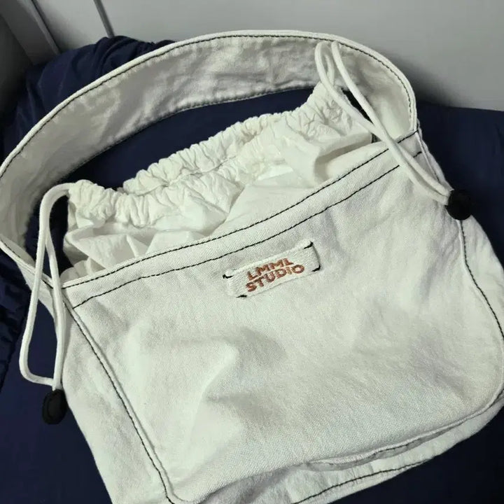 [BUNJANG] lmml Denim Canvas Pocket Shoulder Bag / lmml 데님 캔버스 포켓숄더백 스트링백