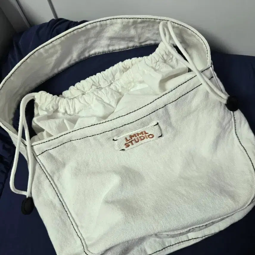 [BUNJANG] lmml Denim Canvas Pocket Shoulder Bag / lmml 데님 캔버스 포켓숄더백 스트링백