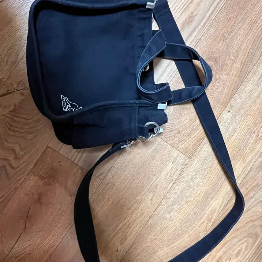 [BUNJANG] Kangol Handbag / 캉골 핸드백