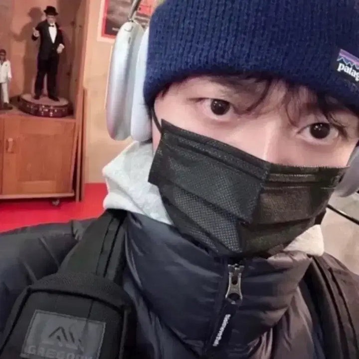 [BUNJANG] thisisneverthat Pertex T Down Puffer Jacket Black M / 디스이즈네버댓 퍼텍스 T 다운 숏패딩 푸퍼 자켓 블랙 M