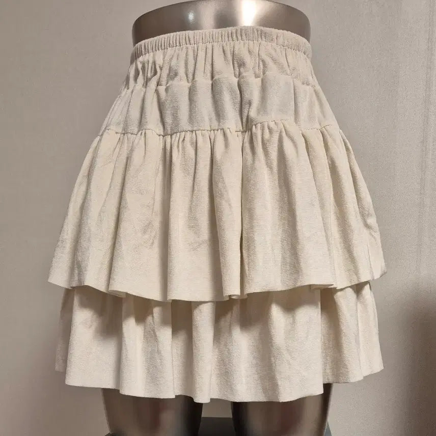 [BUNJANG] Ivory Ruffle Mini Skirt - Size S / 아이보리 캉캉 미니스커트 S