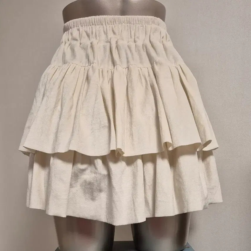 [BUNJANG] Ivory Ruffle Mini Skirt - Size S / 아이보리 캉캉 미니스커트 S