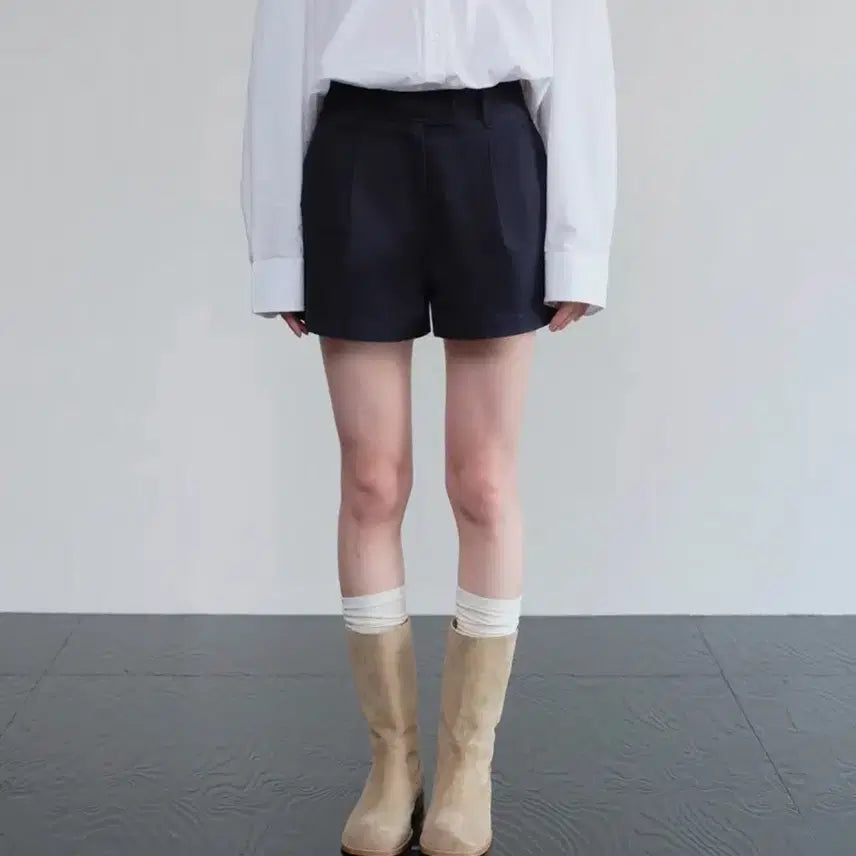 [BUNJANG] HANE Classic Twill Shorts - Navy / 하네 클래식 트윌 숏 팬츠_Navy