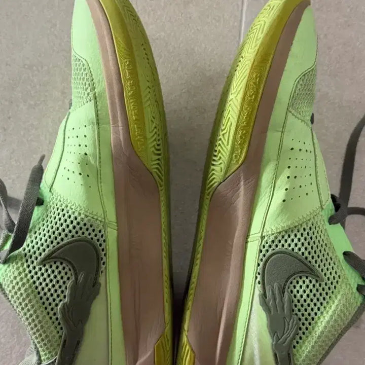 [BUNJANG] Ja Morant Halloween Edition Basketball Shoes / 자모란트 1 할로윈 275