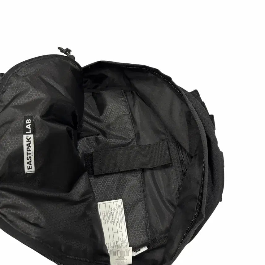 [BUNJANG] Eastpak LAB Padded Luggage Pocket Backpack Black / 이스트팩 LAB 페디드 러기지 포켓 백팩 가방 블랙