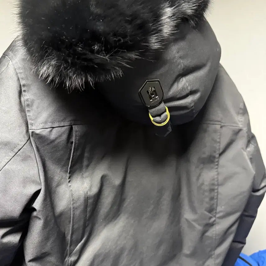 [BUNJANG] Mackage Dixon Gold Zip Padded Jacket / 맥케이지 딕슨 금장 패딩