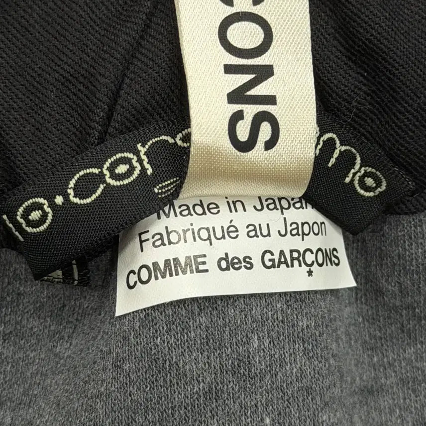 [BUNJANG] Comme des Garcons Ruffle Satin Long Skirt XS / 2024 꼼데가르송 러플 새틴 캉캉 롱스커트 치마 블랙 XS