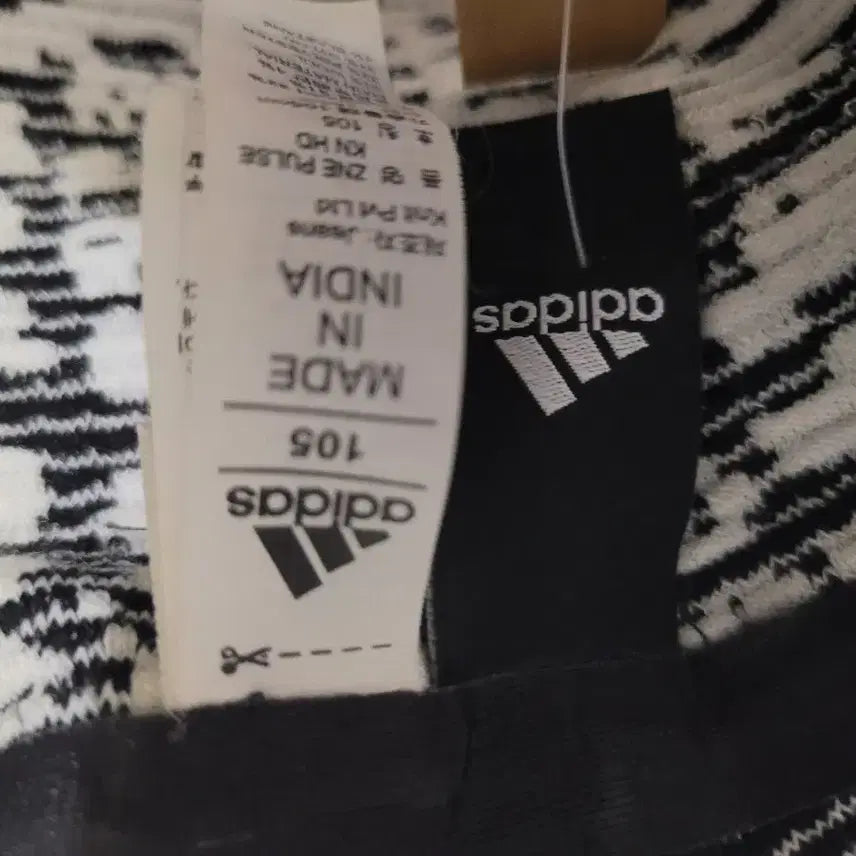 [BUNJANG] Adidas Patterned Hooded Zip-up Jacket (Black, Size 105) / 아디다스 패턴 후드 집업 자켓 블랙 105사이즈