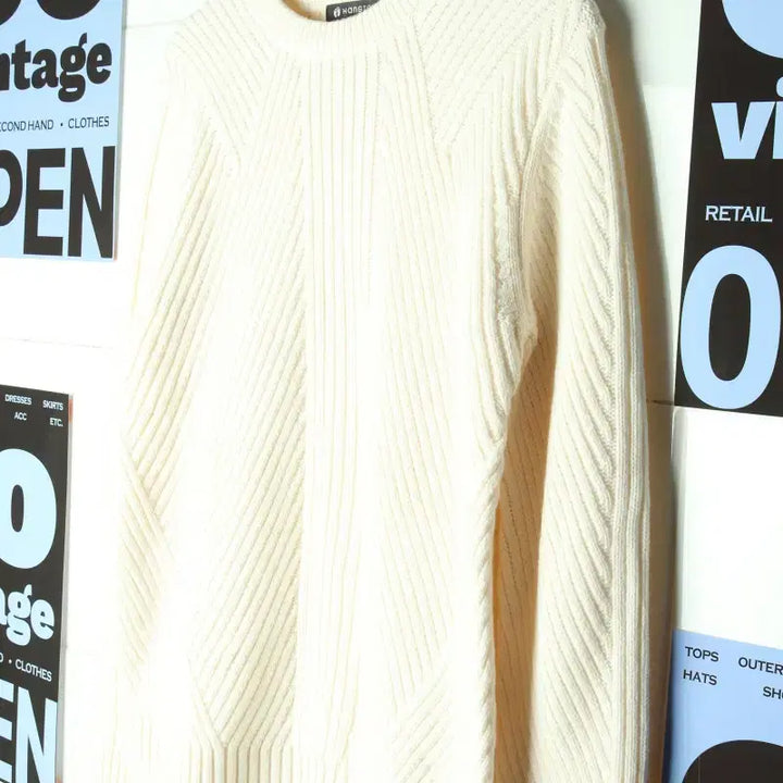[BUNJANG] Hangten Cable Knit Sweater / (L) 행텐 니트 아이보리 케이블 꽈배기-17849