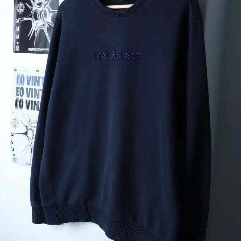 [BUNJANG] Kangol Lettering Navy Old School Sweatshirt / (XL-2XL) 캉골 맨투맨 티셔츠 레터링 네이비 올드스쿨-17852