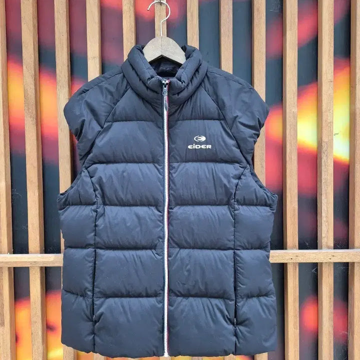 [BUNJANG] Aider Black Padded Vest / 아이더 블랙 패딩 조끼100