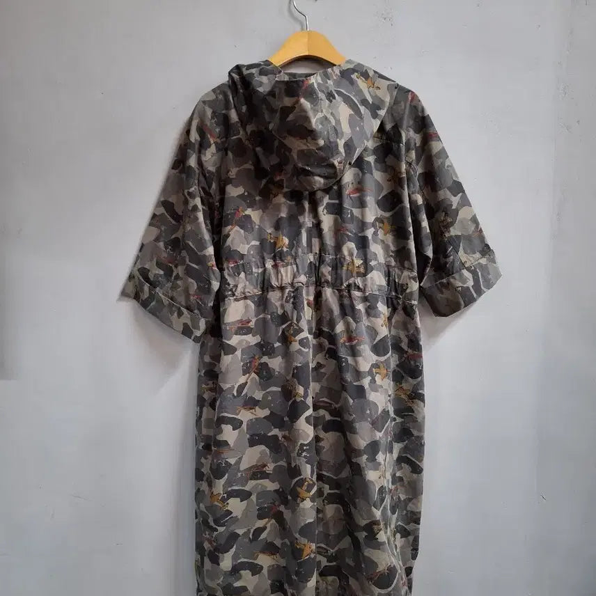 [BUNJANG] DIESELPUNK Camo Pattern 7-part Sleeve Hooded Coat / DIESELPUNK 카모 패턴 반팔 후드 7부 코트 free