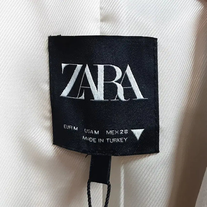 [BUNJANG] Zara Cropped Blazer Ivory M / 택새상품) 자라 크롭 블레이저 아이보리 M