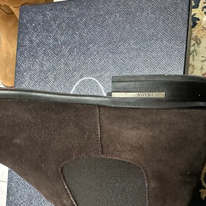 [BUNJANG] Prada Suede Chelsea Boots / (Uk7) 프라다 브라운 스웨이드 첼시부츠