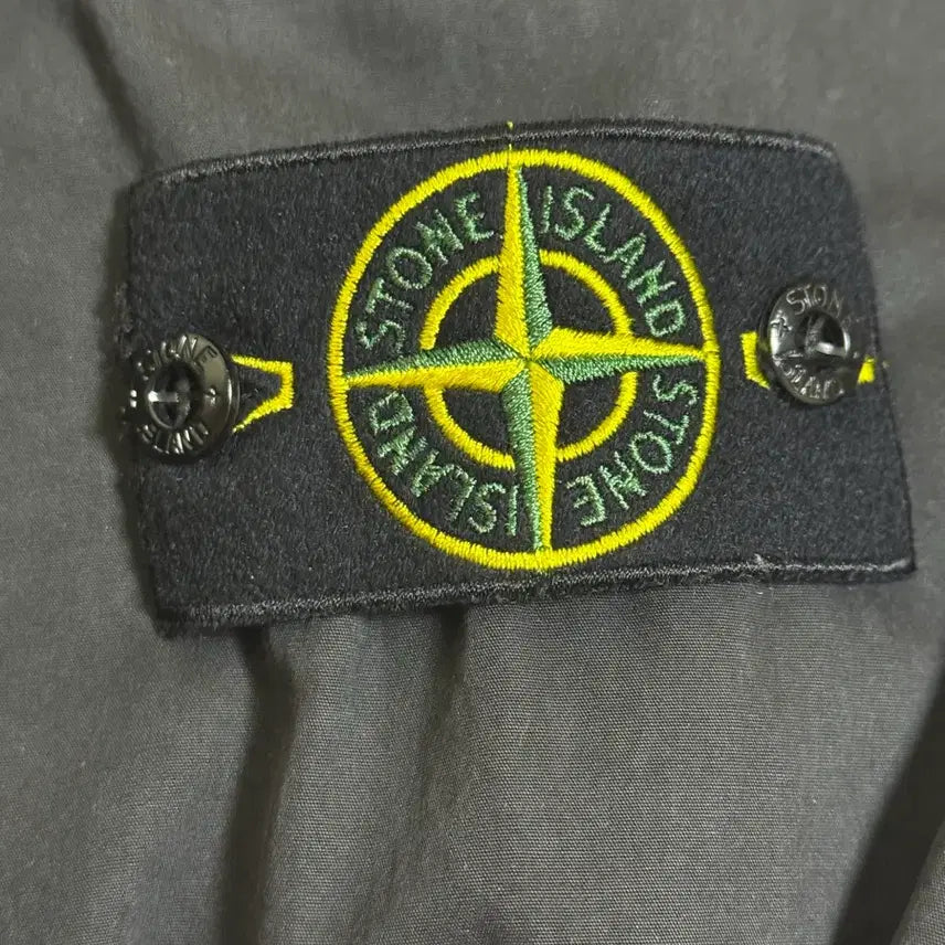 [BUNJANG] Stone Island Brushed Cotton Wool Effect Overshirt - Black / 스톤아일랜드 브러쉬드 코튼 울드이펙트 오버셔츠 블랙