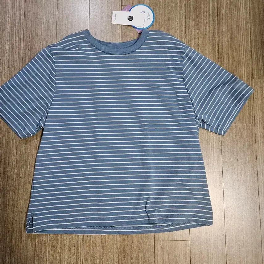 [BUNJANG] Fashionable T-shirts Bundle Set / 2세트)예쁜티 일괄