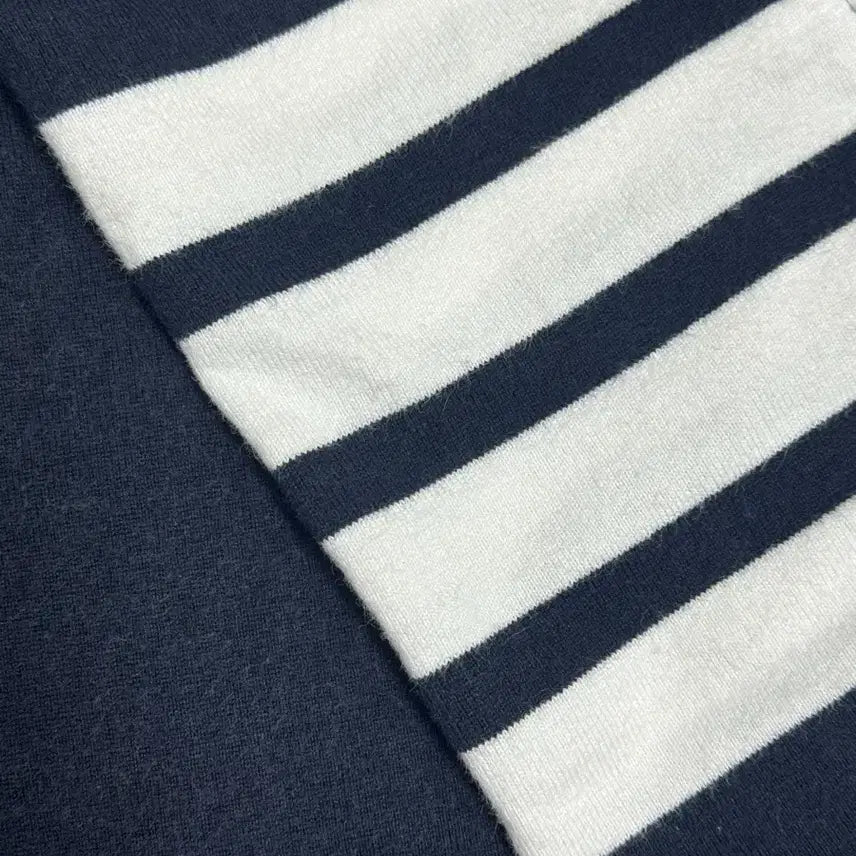 [BUNJANG] Thom Browne Cotton Diagonal Stripe Short Sleeve T-shirt / 톰브라운 코튼 사선 숏슬리브 스트라이브 티셔츠 반팔