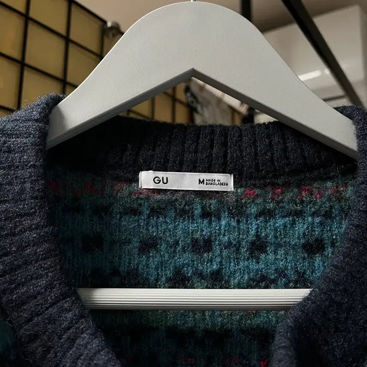 [BUNJANG] GU Fair Isle Puff Knit Cardigan / (m사이즈) GU 페어아일 퍼프니트 가디건 /유니클로