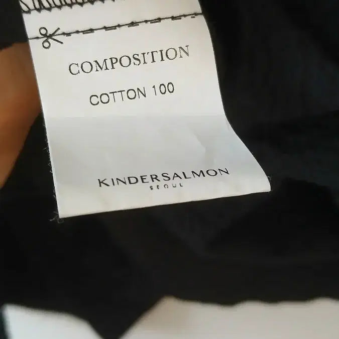 [BUNJANG] Kindersalmon Black Blouse / kindersalmon킨더살몬 블랙 블라우스 상의  프리사이즈