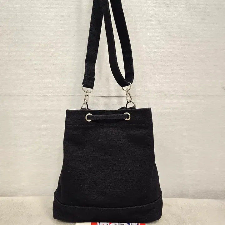 [BUNJANG] Kangol Black Canvas Bucket Bag / 캉골 버킷백 블랙  숄더백 크로스백 가방